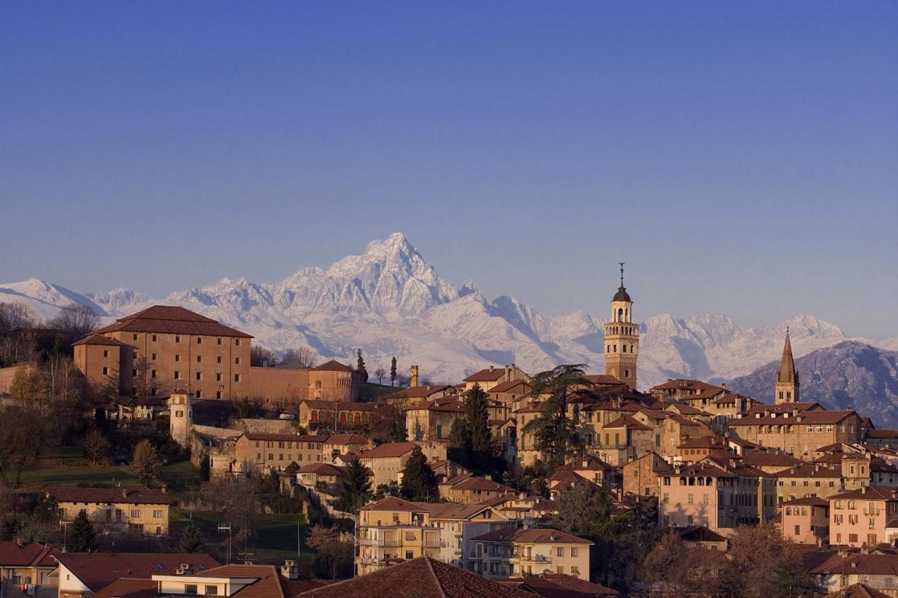 Saluzzo Historic Center Apartment Экстерьер фото